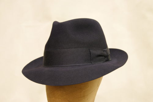 Sombrero-fieltro-azul-marino-sc